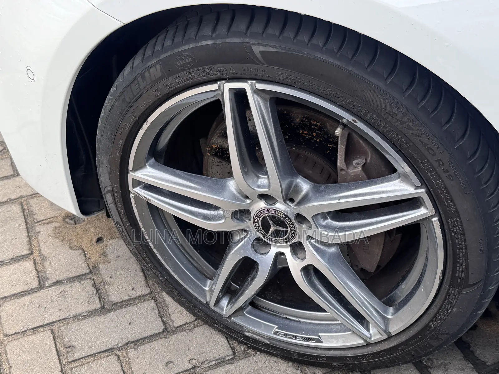 Mercedes-Benz E250 2019 White