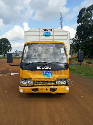 Isuzu NKR Lorry