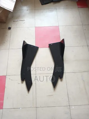 Universal Shark Fin Diffuser Kit – Sport Rear Bumper Aero Fins