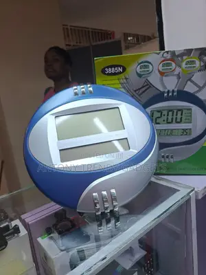 Kadio 3885n Alarm Clock With Temperature and Calendar