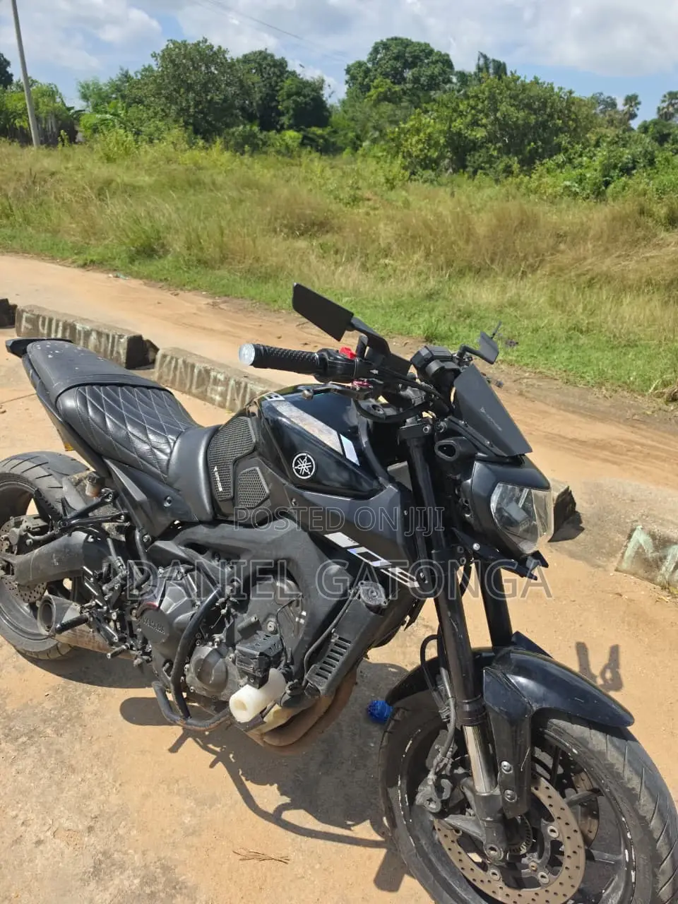 Yamaha 2016 Black