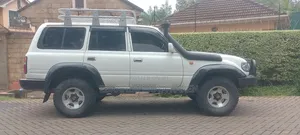 Toyota Land Cruiser 1996 White