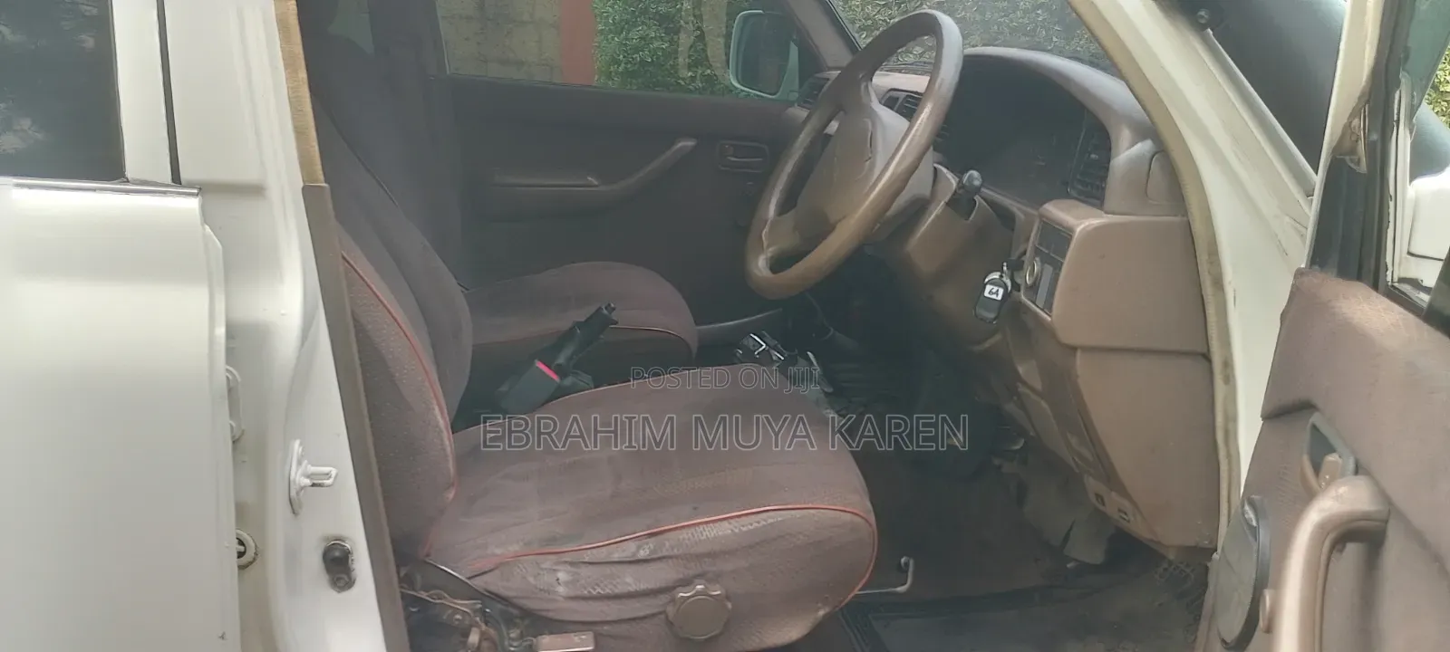 Toyota Land Cruiser 1996 White