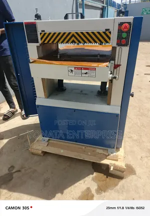 Commercial Woodworking Thicknesser
