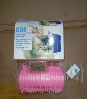 Self Corner Groomer With Catnip