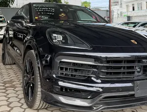 Porsche Cayenne 2021 Black