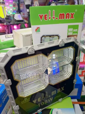 Vellmax 100w 1400 Lumen Ultra-Bright Solar Flood Light