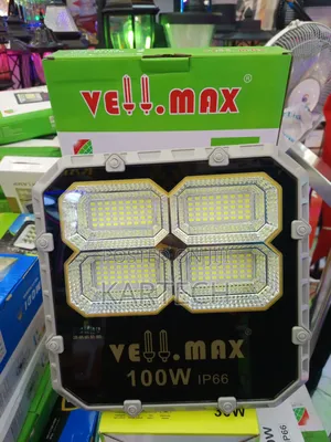 Vellmax 100w 1400 Lumen Solar Flood Light