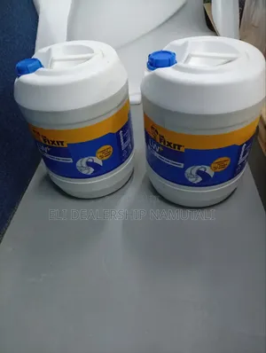 Dr. Fixit Lw+ 101 Water Barrier Additive for Cement Mortar 20l