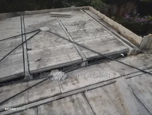 Precast Concrete Wall and Flat Roof