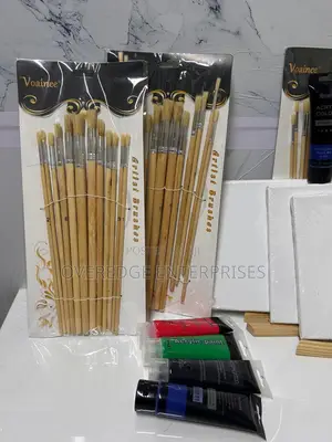 Art Wooden Brushes on Sale for Painters