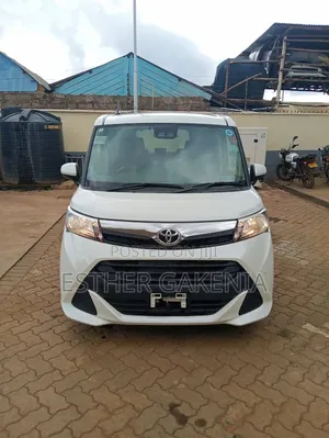 Toyota Tank 2019 White
