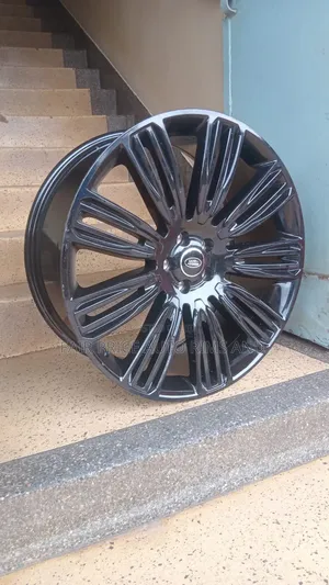 Size 22 Sports Rims for Range Rover Aports