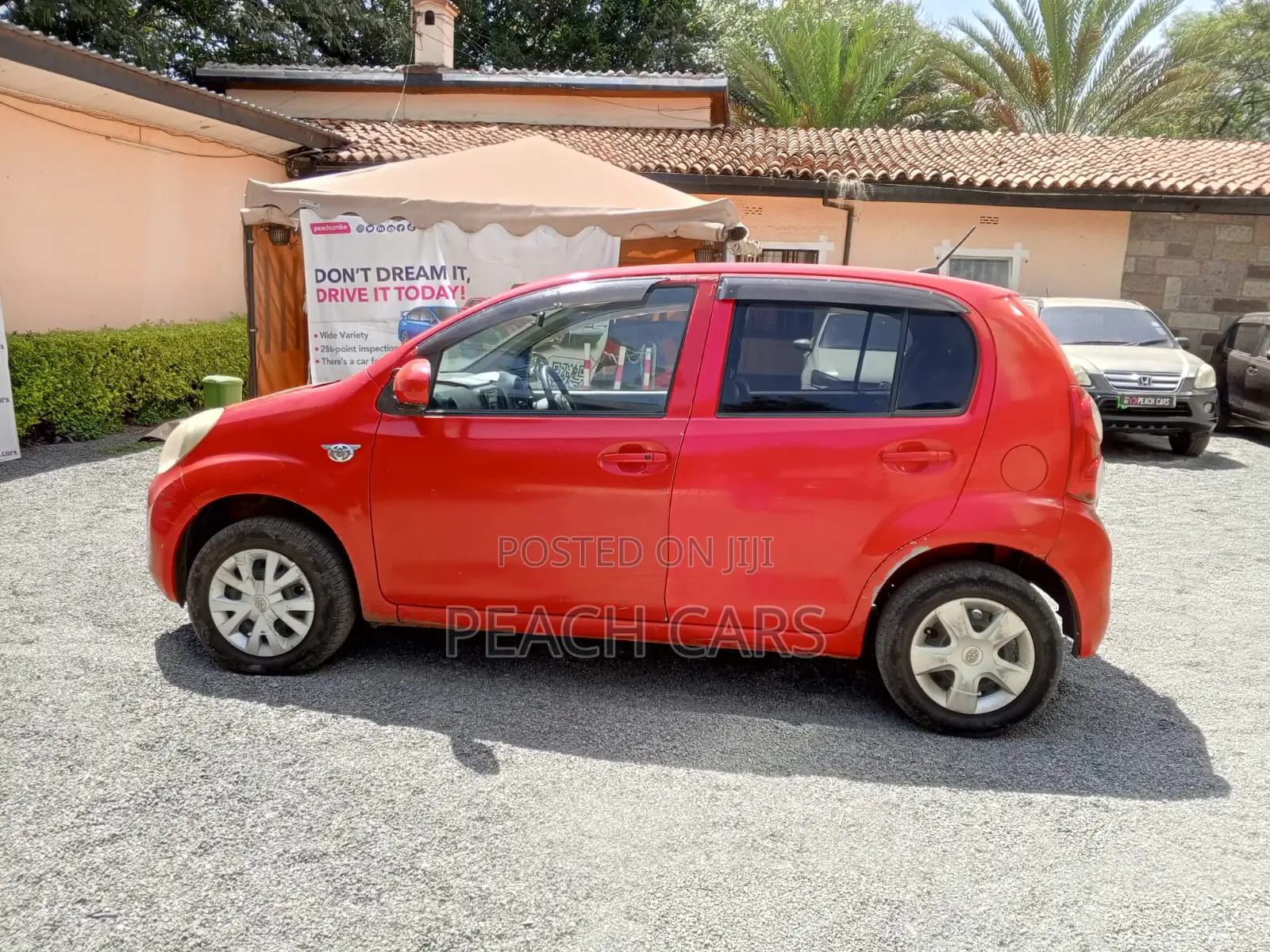 Toyota Passo 2013 Red