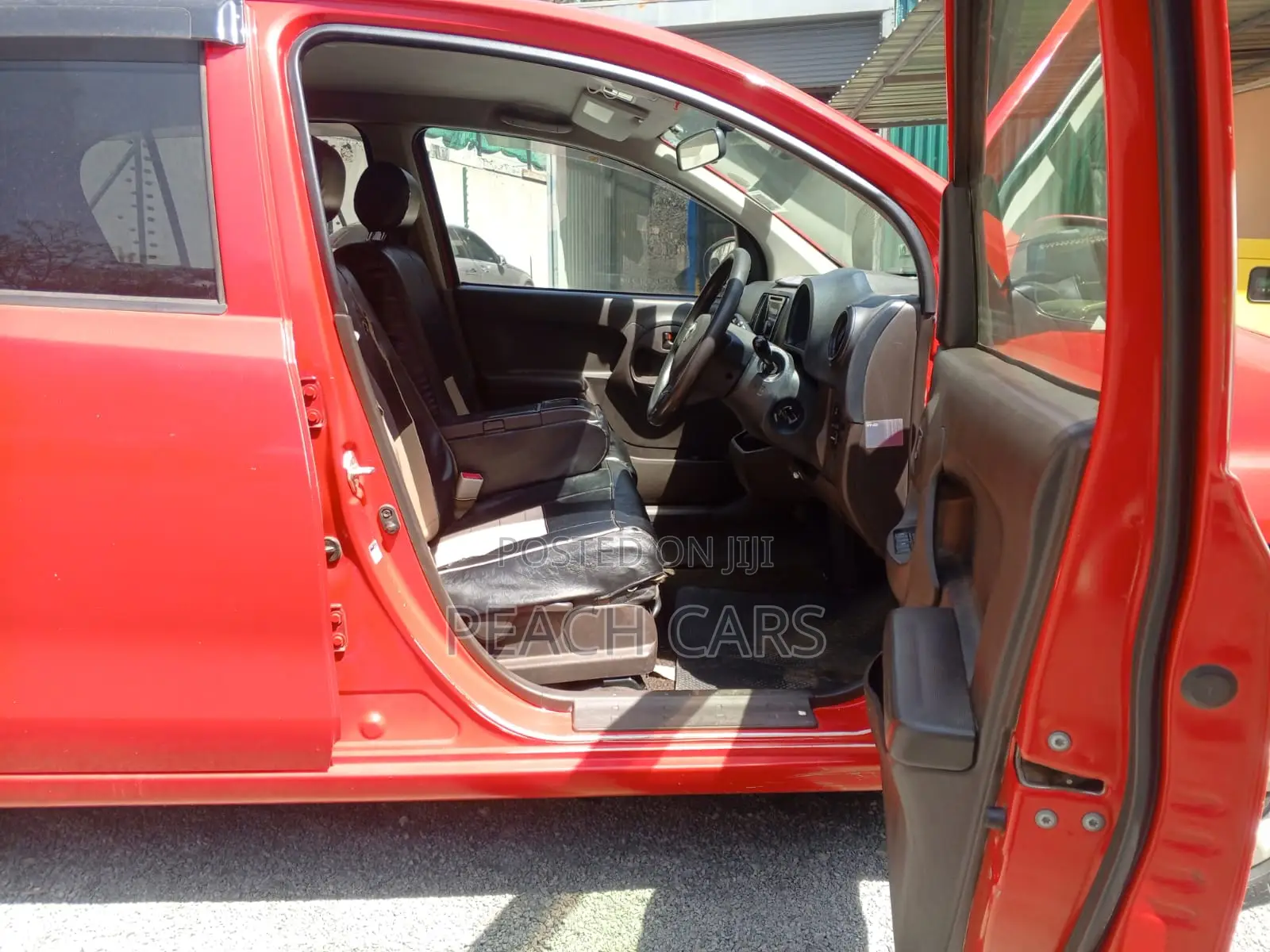 Toyota Passo 2013 Red