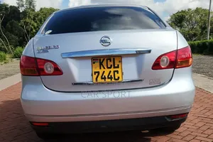Nissan Sylphy 2010 Silver