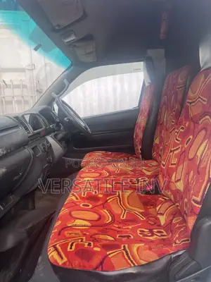 Toyota HiAce 2014 White