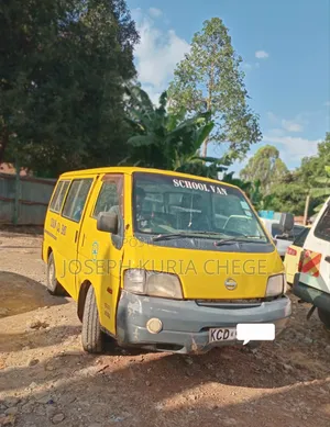 Nissan Vanette 2008 Yellow