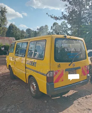 Nissan Vanette 2008 Yellow