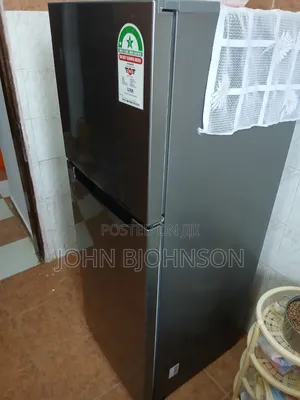 Samsung Fridge/Refrigerator 233litres With Coolwall! [Rt28k3082s8]