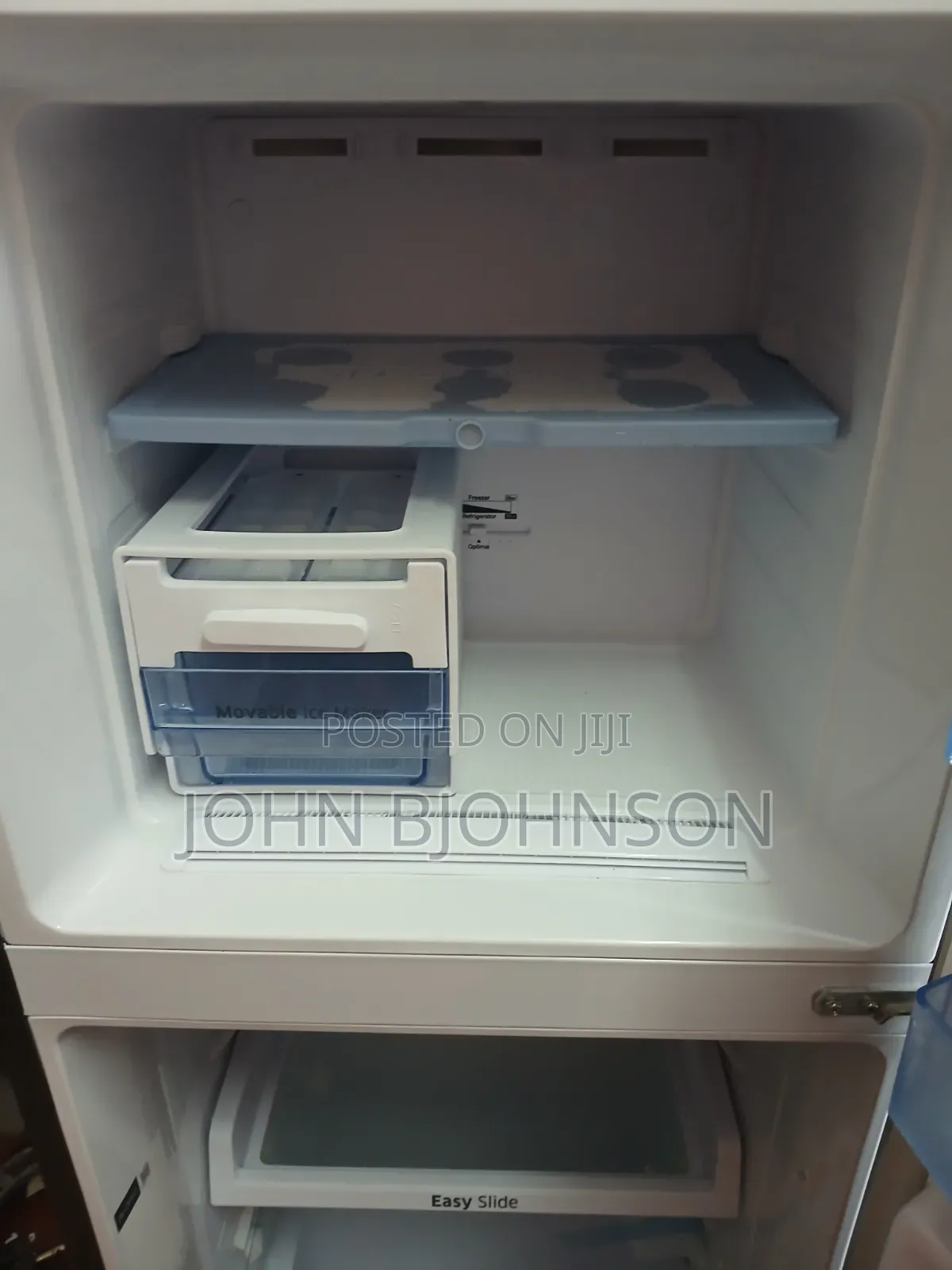 Samsung Fridge/Refrigerator 233litres With Coolwall! [Rt28k3082s8]