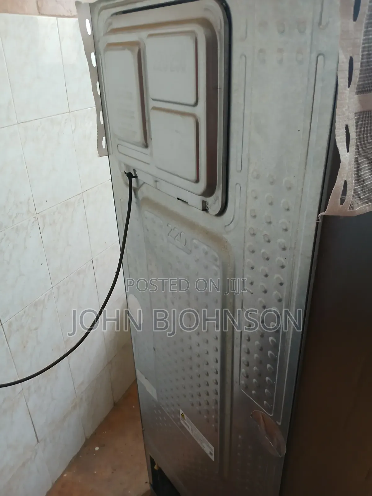 Samsung Fridge/Refrigerator 233litres With Coolwall! [Rt28k3082s8]