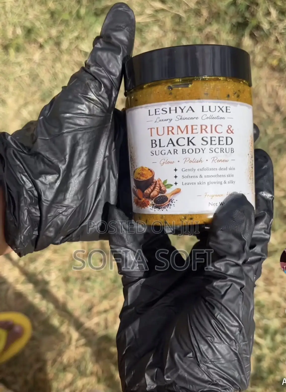 Scrubs Brightening Turmeric and Black Seed