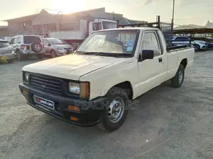 Mitsubishi L200 1999 Beige
