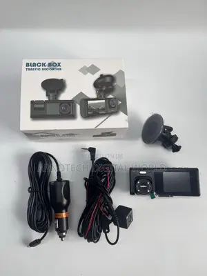 Wi-Fi 1080p Dashcam 3 Lens Front+Cabin+Rear170° Wide View