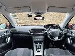 Peugeot 308 2018