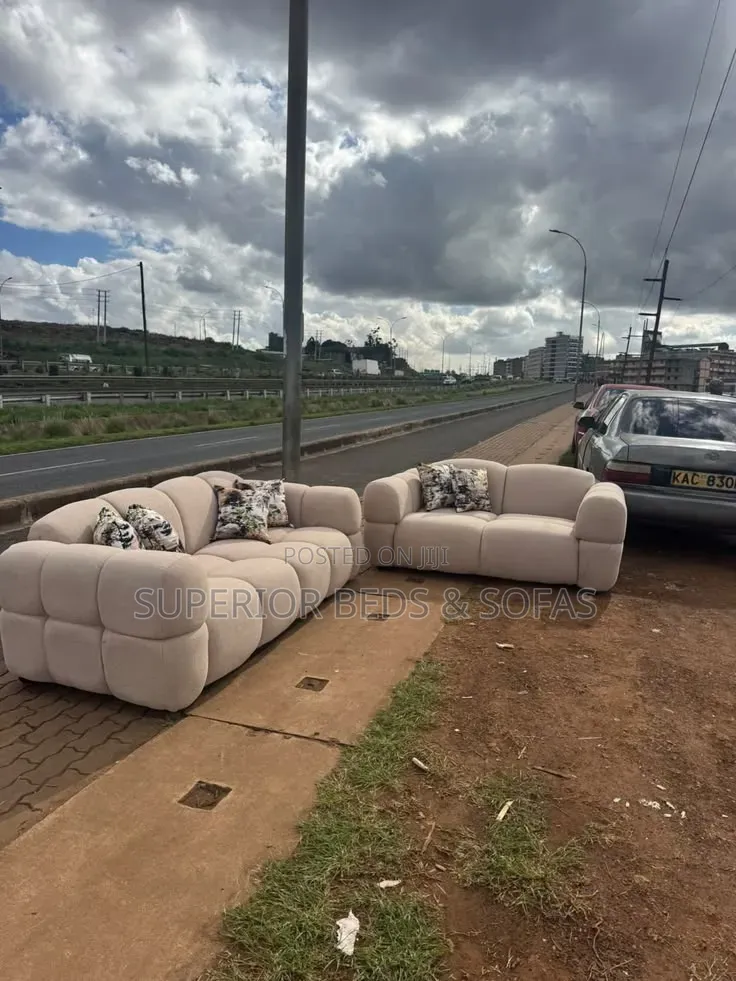 Bubble Tufted 5-Seater Sofa: Free Delivery