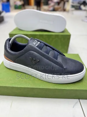 Emporio Armani Casuals
Sizes 40-45