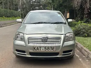 Toyota Avensis Liftback 2004 Gray