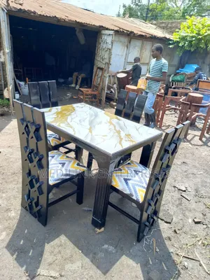 Marble Sule X Chair 4-Seater Dinning Table Set