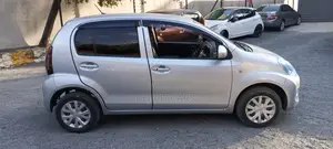 Toyota Passo 2015 Silver