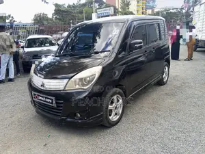 Mitsubishi Delica 2014 Black