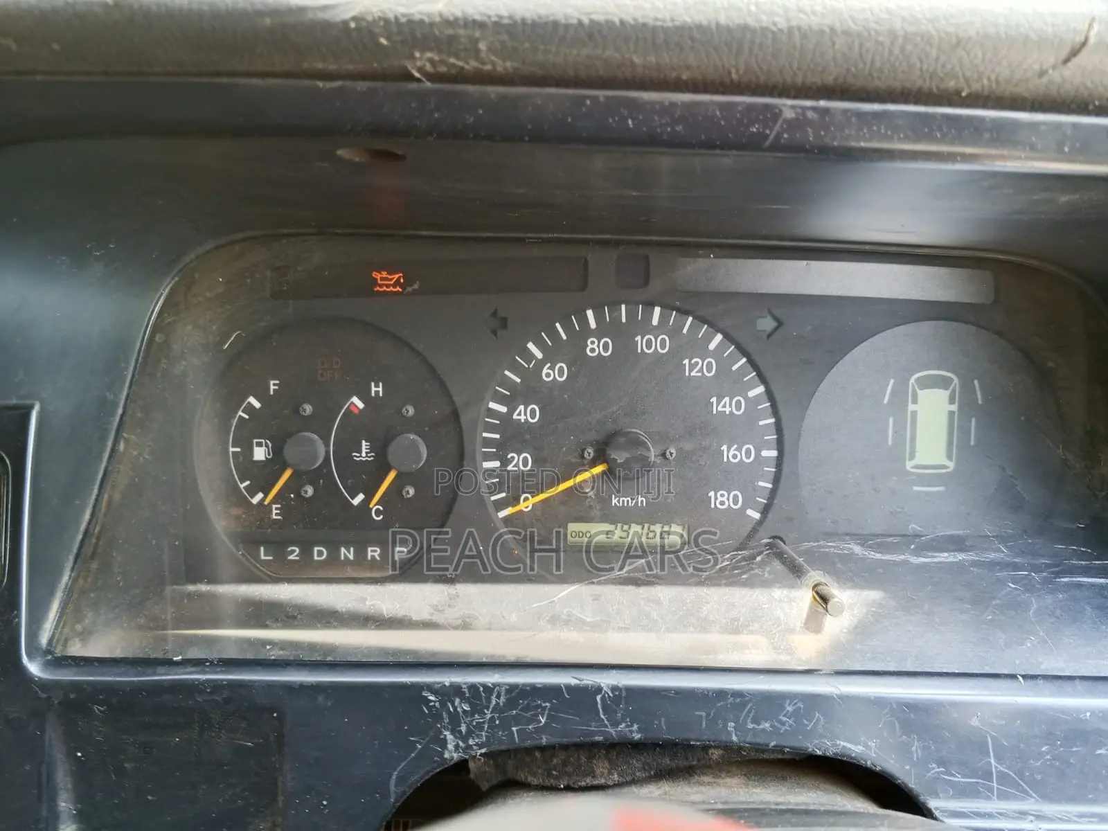 Toyota HiAce 1999 White