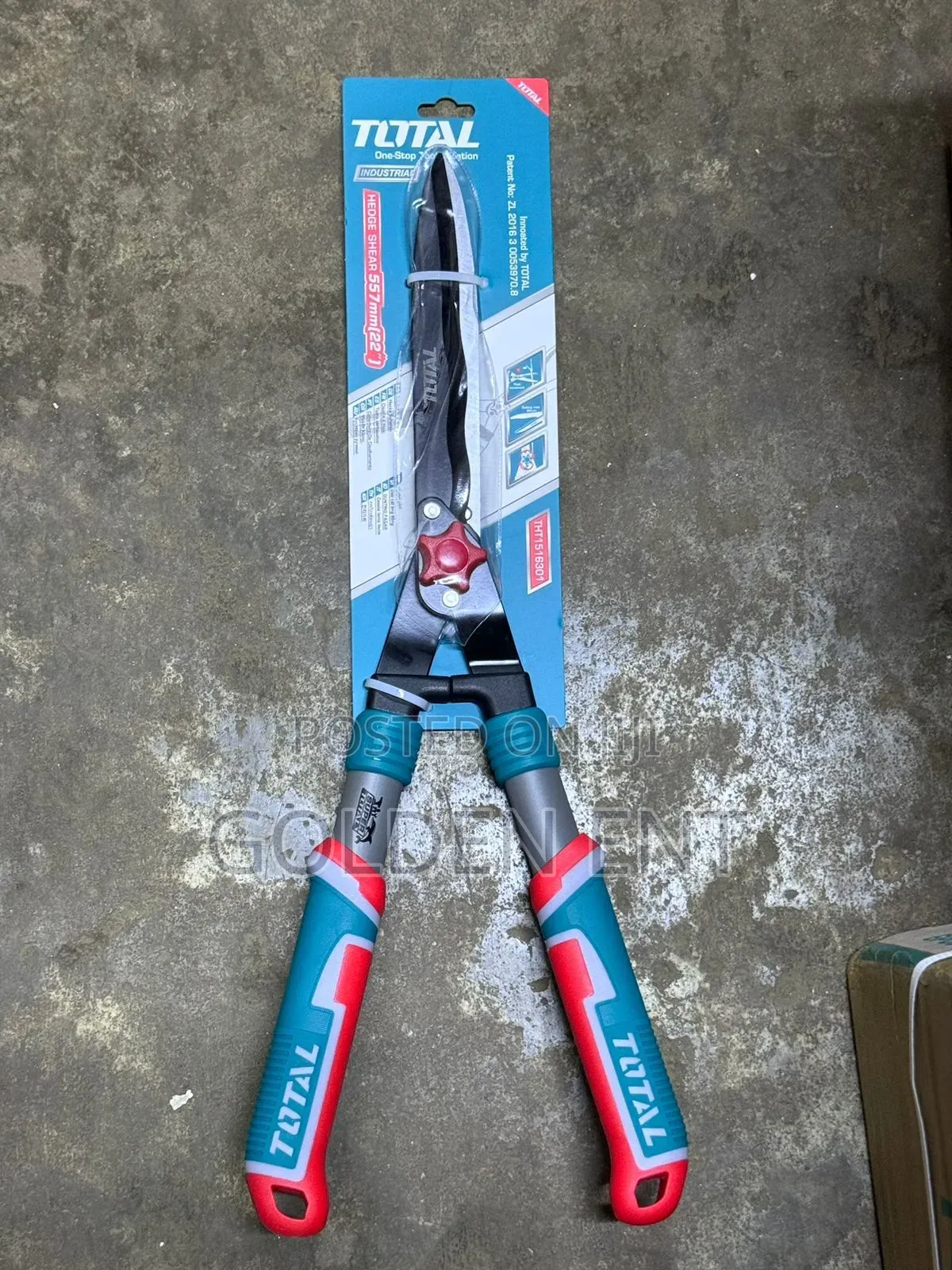 Total 22" Hedge Shears/ Total Hedge Shears
