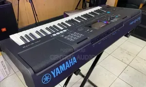 Brand New Yamaha PSR E473 61keys Touch Sensitive Plus Original Adapter