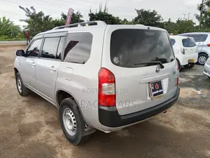 Toyota Succeed 2019 Silver