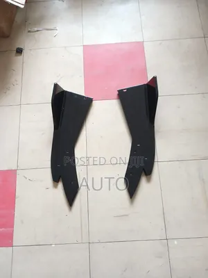 Universal Shark Fin Rear Bumper Diffuser Kit | Racing Style Aero Fins