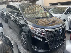 Toyota Esquire 1.8 FWD Hybrid (7 seater) 2019 Black