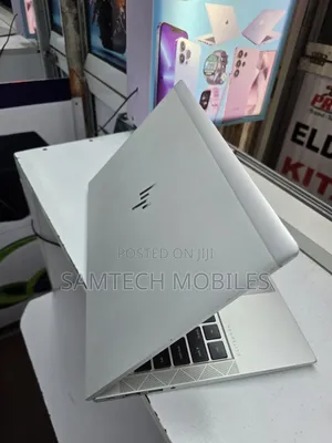 Laptop HP EliteBook 845 G8 16GB AMD Ryzen 5 SSD 256GB