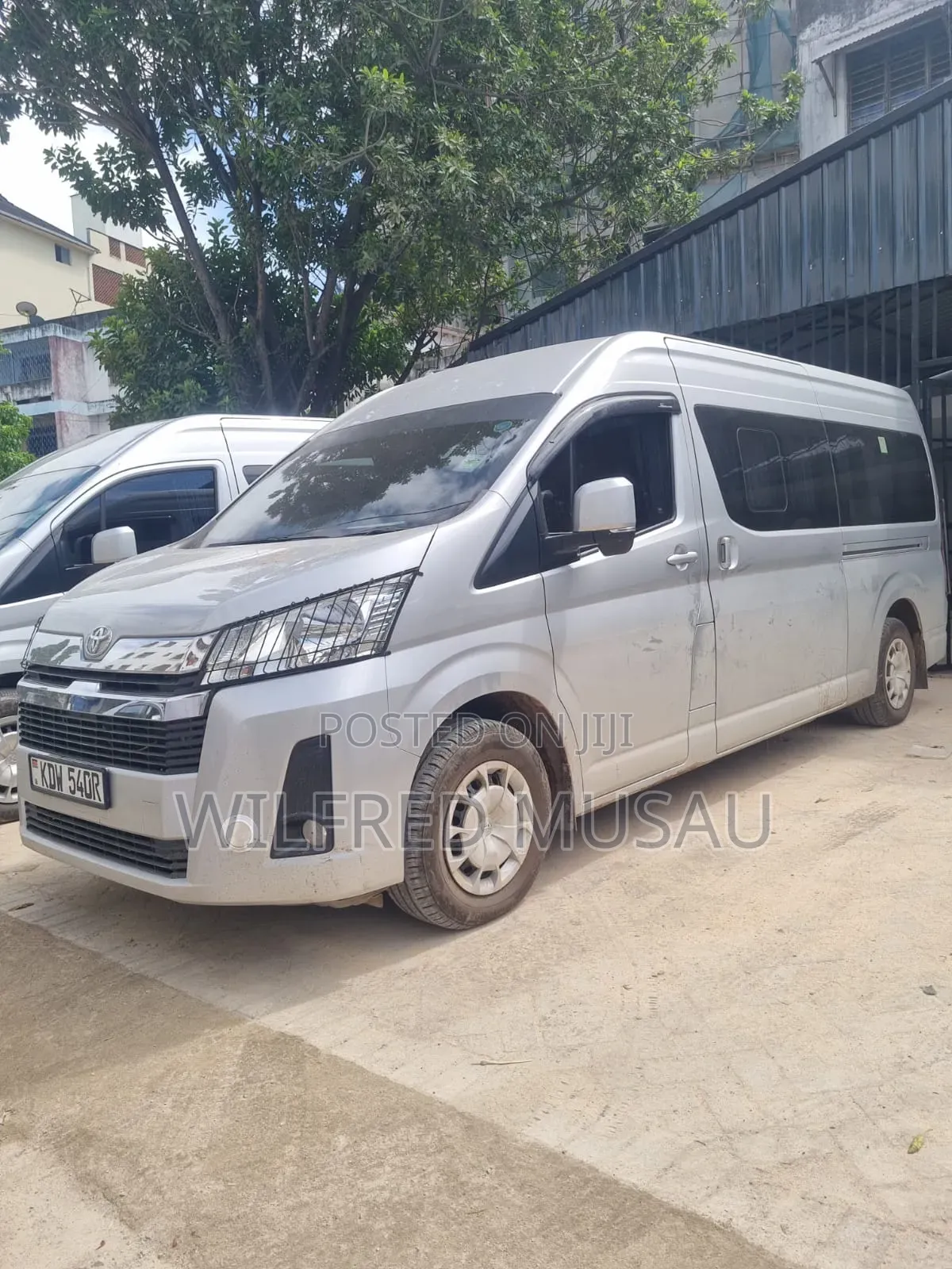 Toyota HiAce 2021 Silver