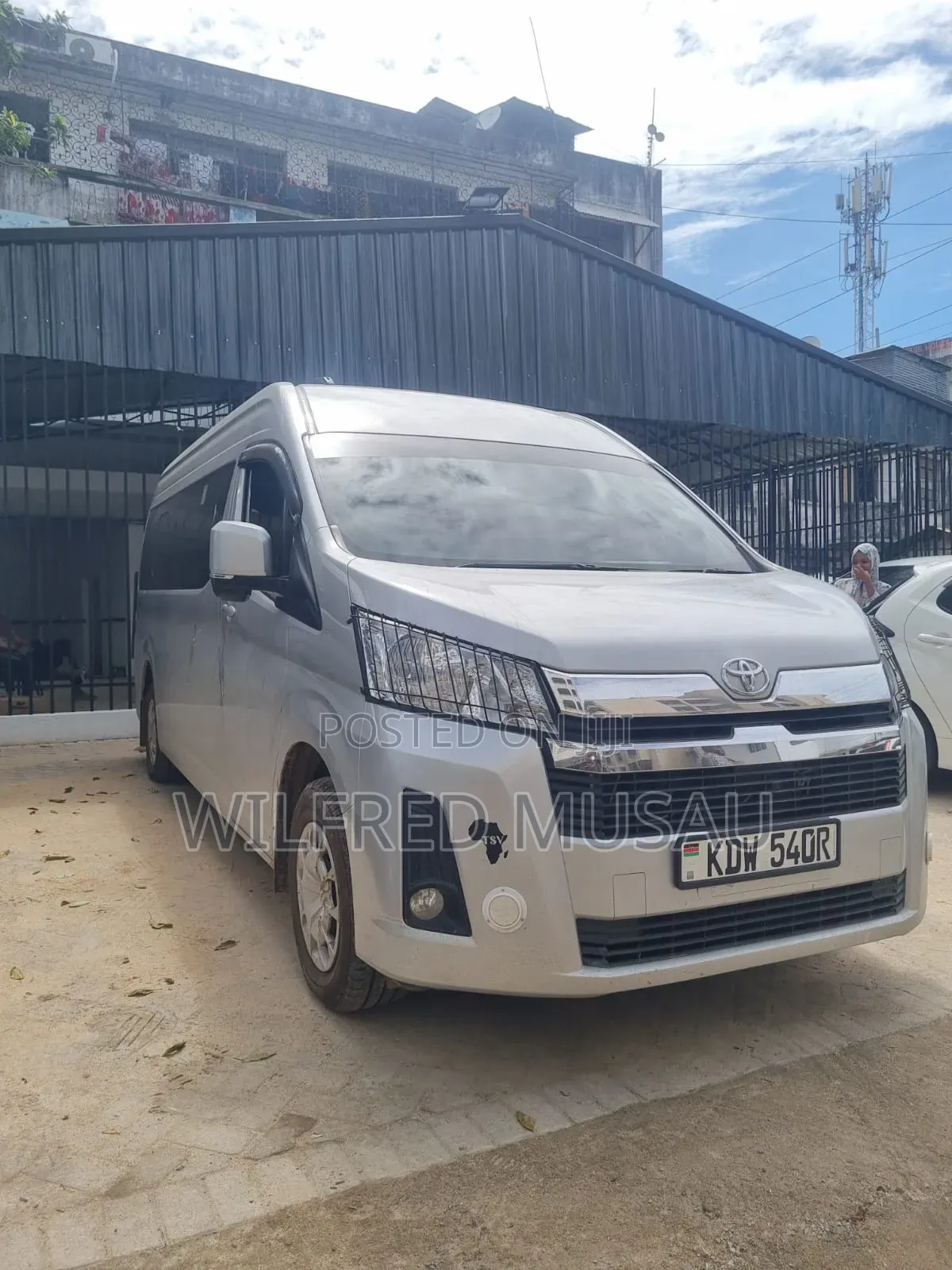 Toyota HiAce 2021 Silver