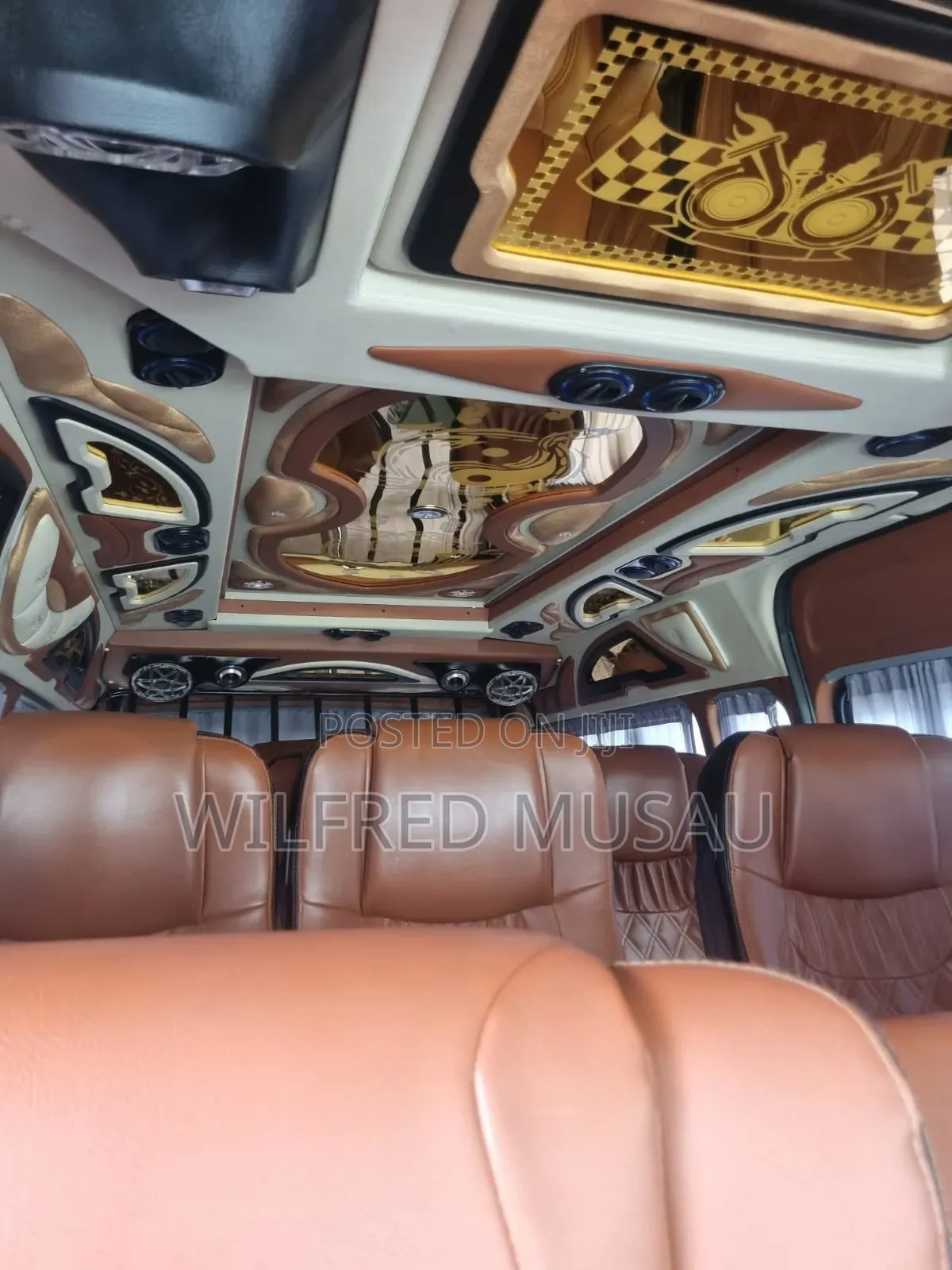 Toyota HiAce 2021 Silver