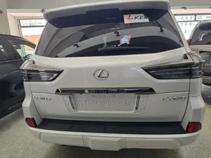 Lexus LX 2020 Pearl