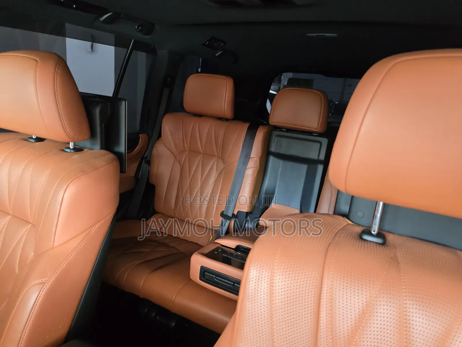 Lexus LX 2020 Pearl