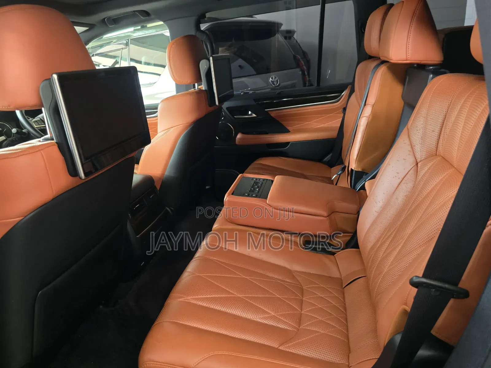 Lexus LX 2020 Pearl