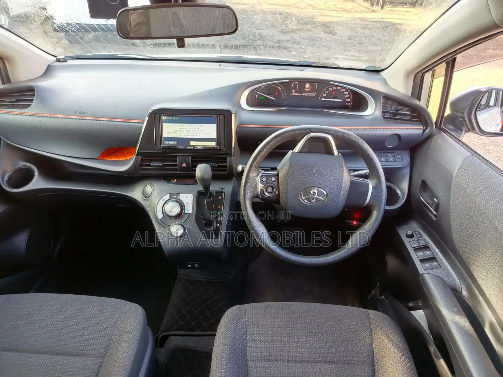 Toyota Sienta 2022 Gray